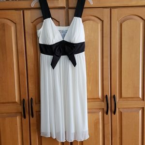 Women's cream colored dress